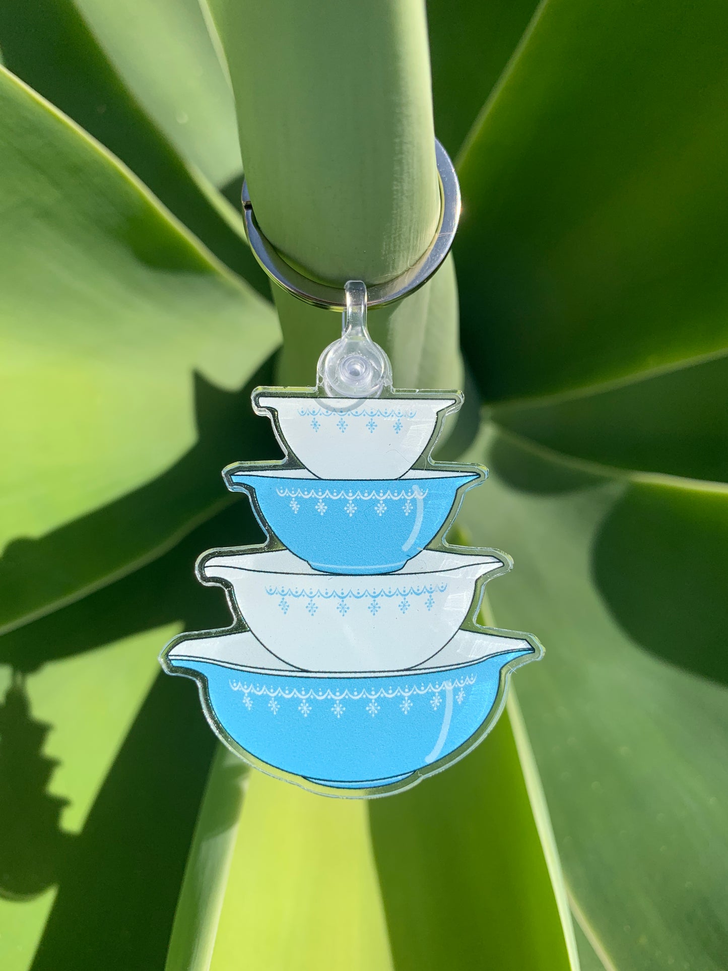 Vintage Pyrex Snowflake Pattern Cinderella Bowls Keychain