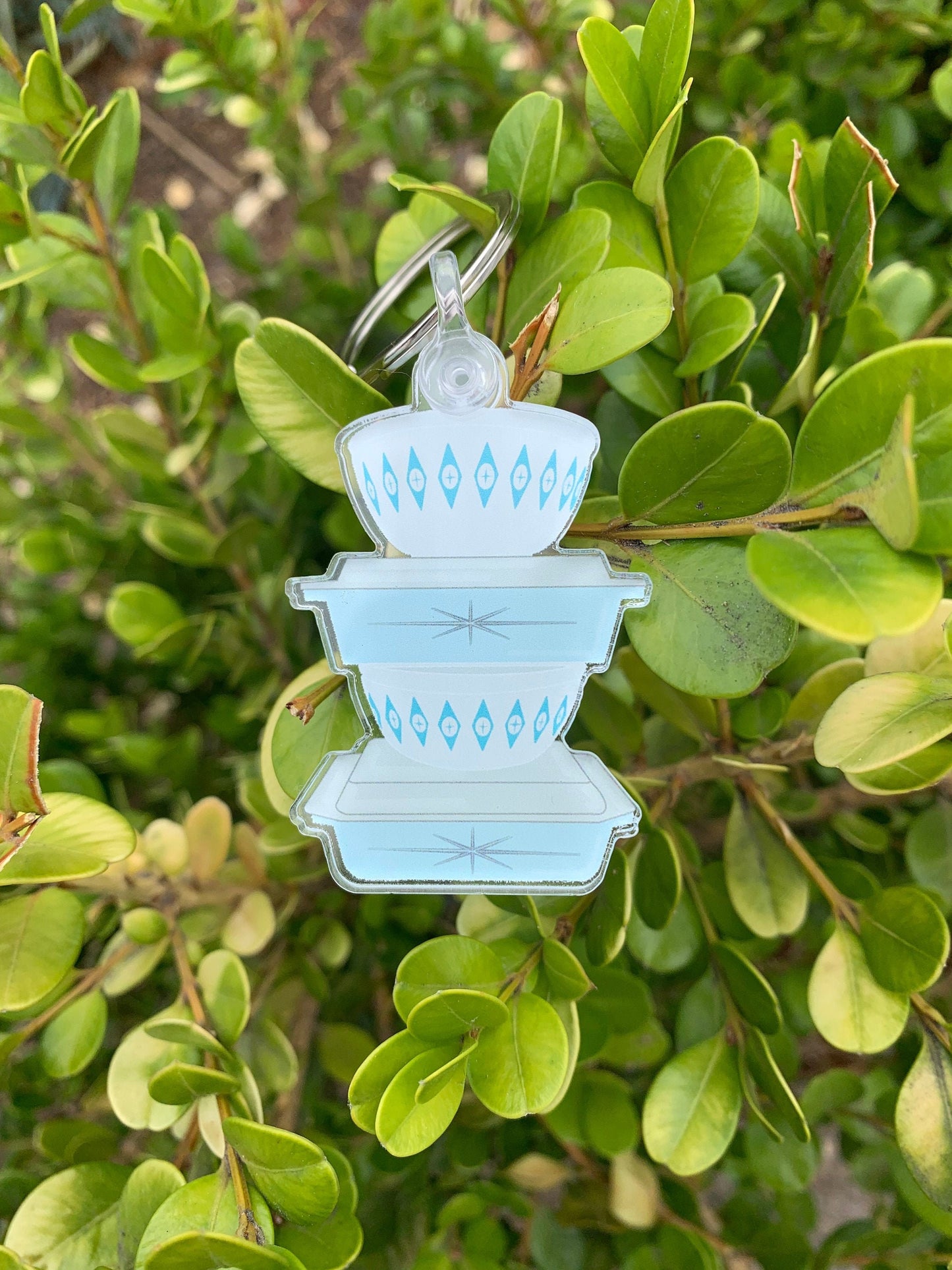 Vintage Pyrex Dishes Keychain - Light Blue Atomic Pattern