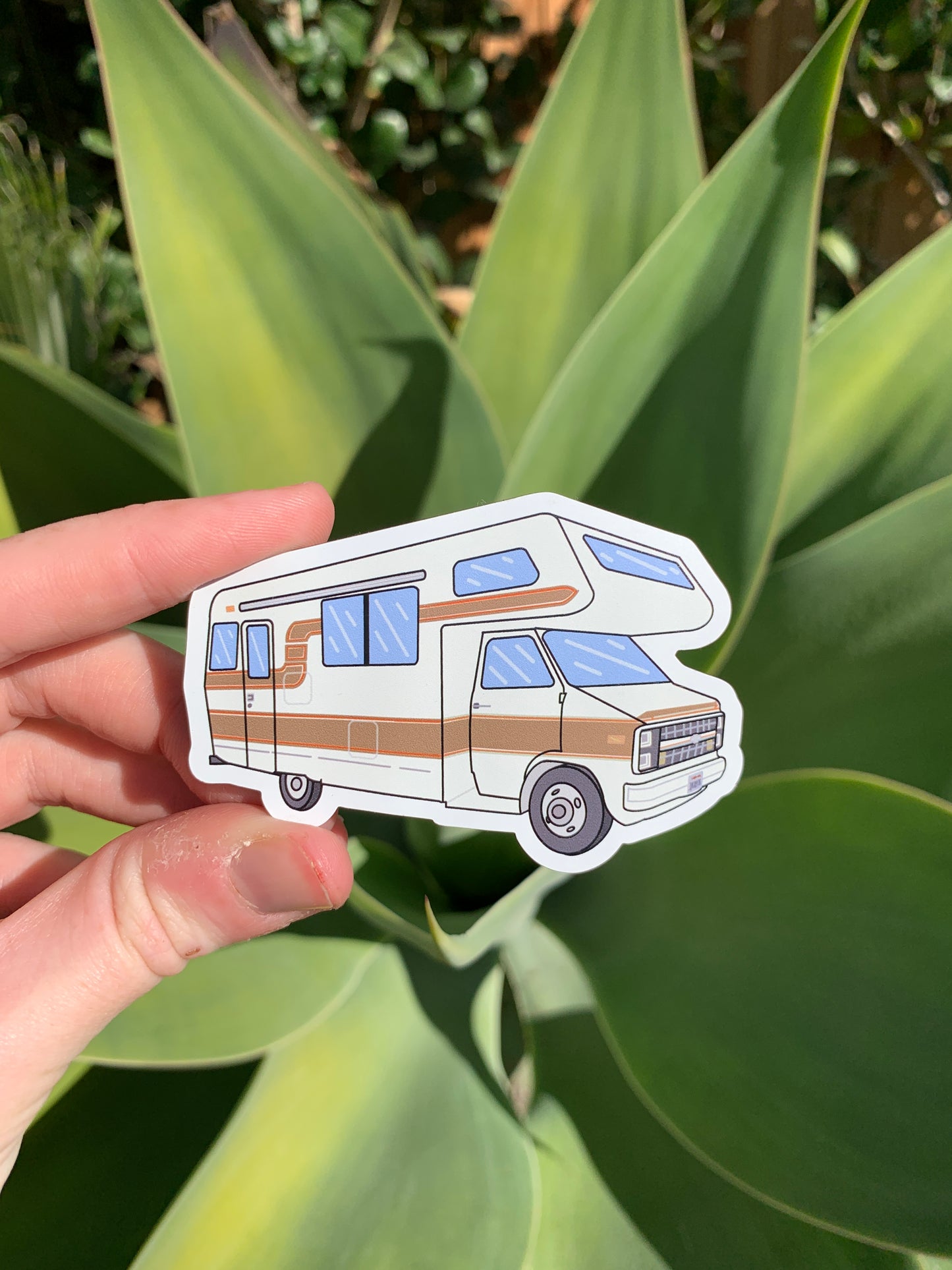 1985 Lazy Daze RV Magnet in Brown and White